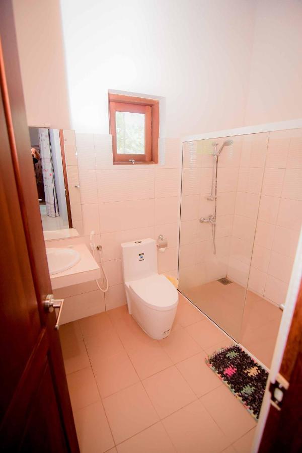 Airport Villa Katunayake Exterior photo