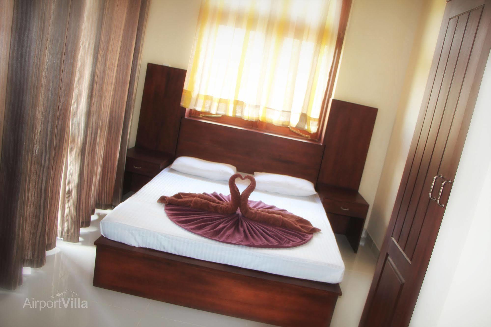 Airport Villa Katunayake Exterior photo